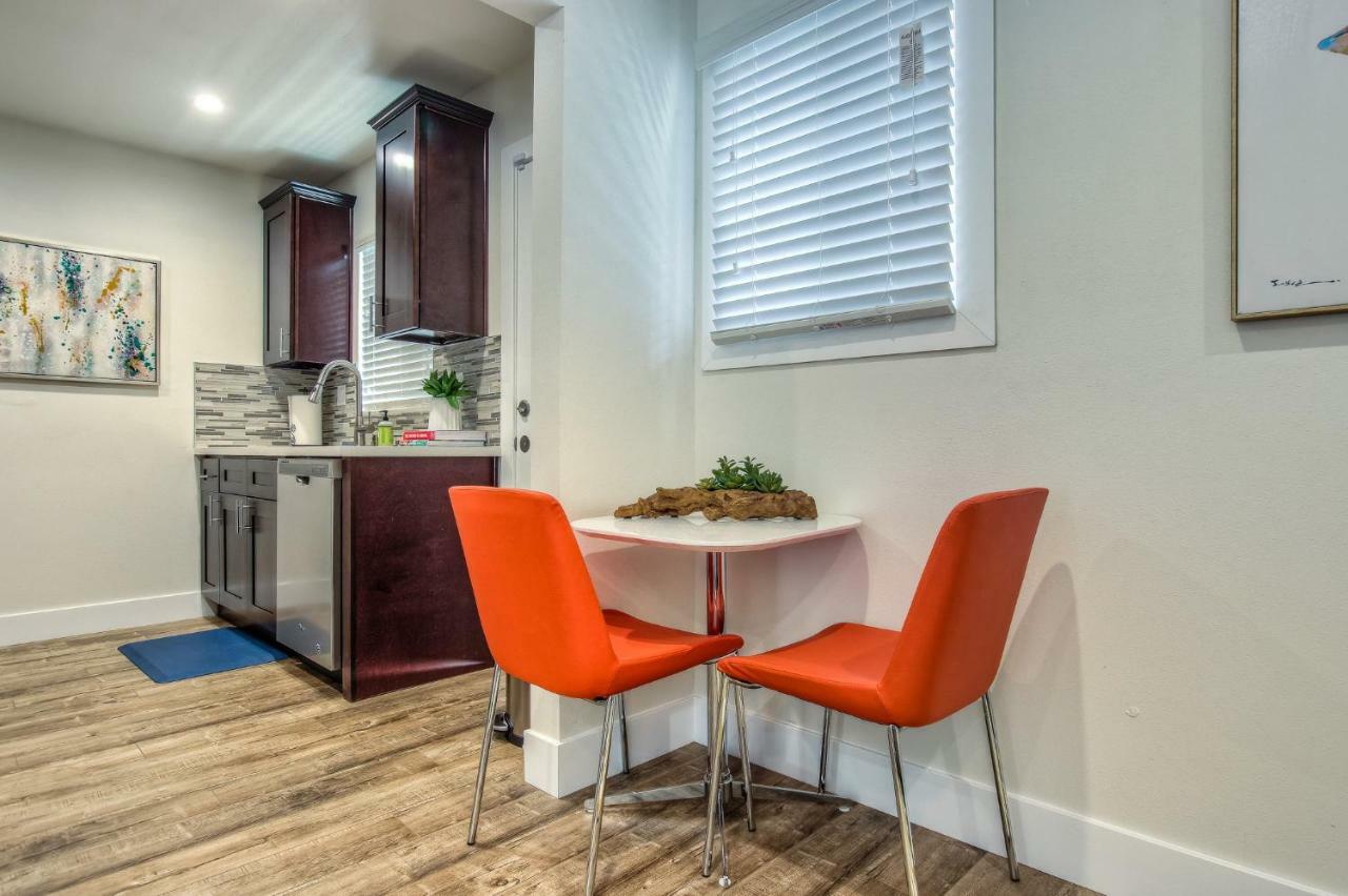 Long Beach Studio Suites Εξωτερικό φωτογραφία